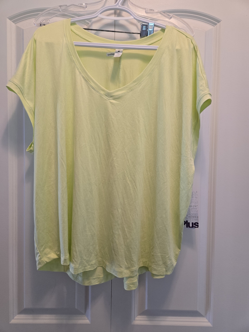 Casual V-Neck Women's Top - Light Lime